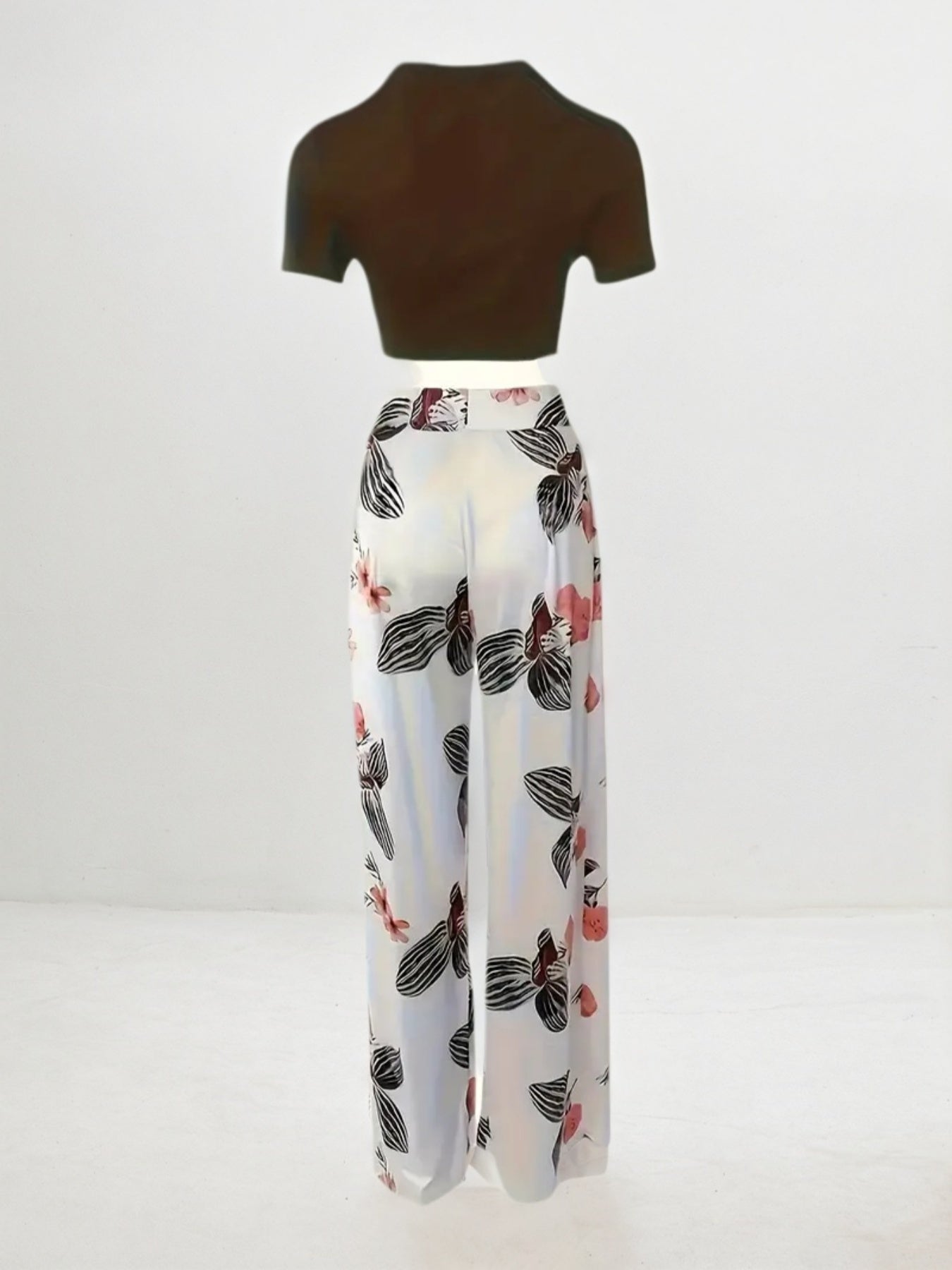 2 Pieces Of Women's Casual Sportswear, Striped Short Sleeved Jacket And High Waisted Wide Leg Pants Set, Brown, White And Black, Washable, Randomly Printed, Round Neck